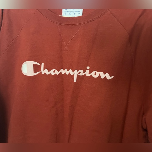 Plus size 3x red champion sweatshirt, very comfortable and soft - Picture 3 of 5